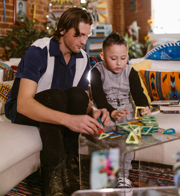 This image has an empty alt attribute; its file name is Son-Science.webp